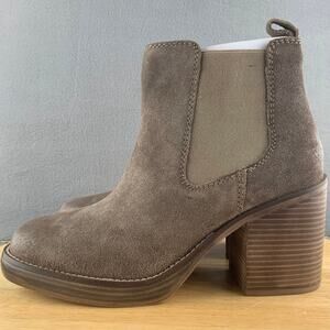 Diba True Ser Eeta Platform Chelsea Booties Grey Leather Women’s Size 9.5 US